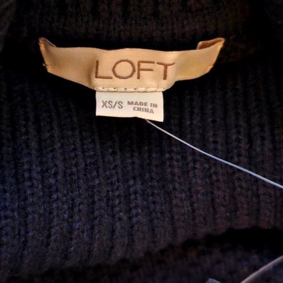 Loft Modern Turtleneck Sweater Ponsho - Picture 5 of 6